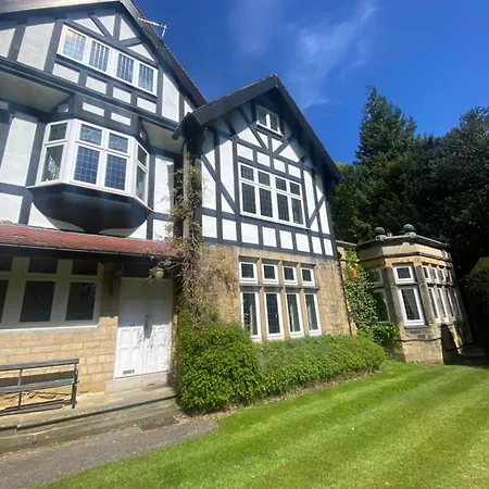 Spacious Guest Flat Near Roundhay Park Leeds  Exterior photo